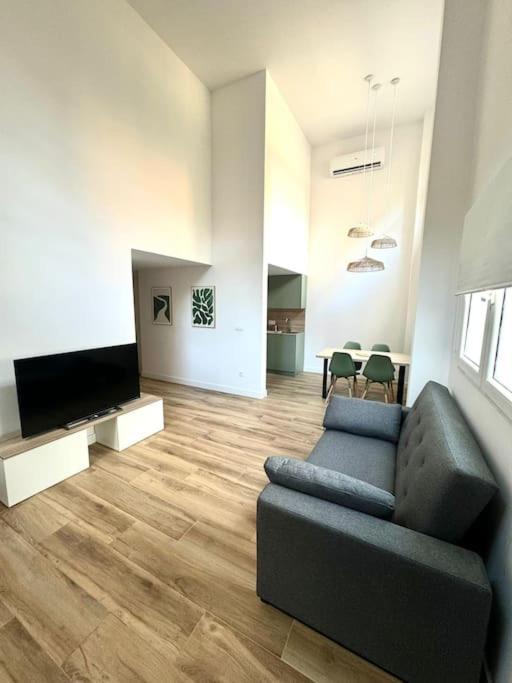 Gran Apartamento A Pie De Calle Valencia Eksteriør billede