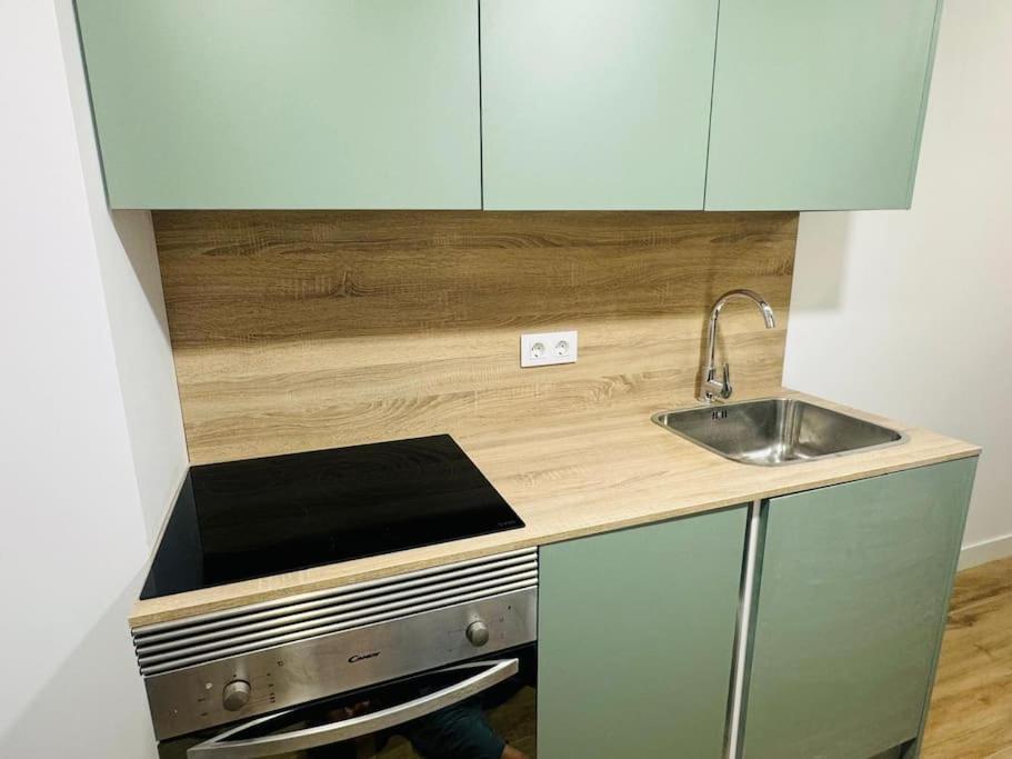 Gran Apartamento A Pie De Calle Valencia Eksteriør billede